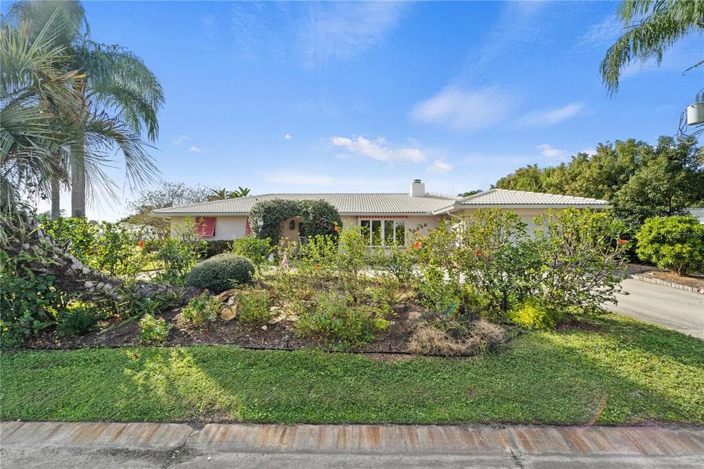 3358 SPRING MILL CIRCLE SARASOTA, FL 34239
