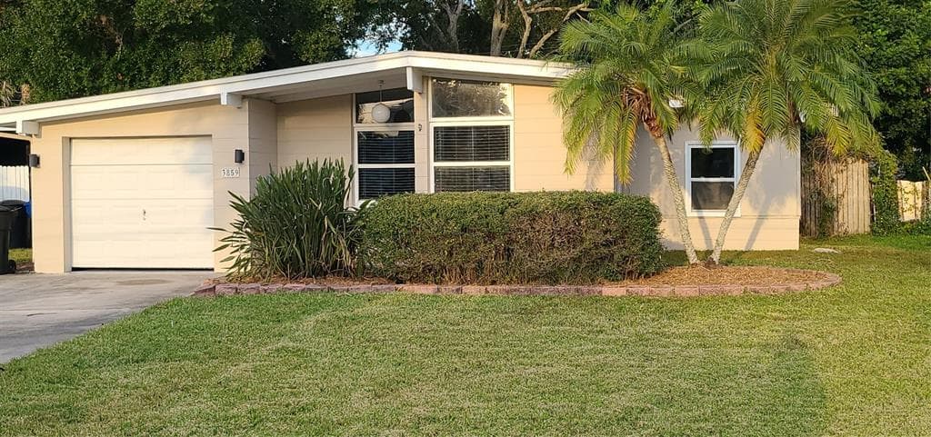 3859 SHORE ACRES BOULEVARD NE ST PETERSBURG, FL 33703