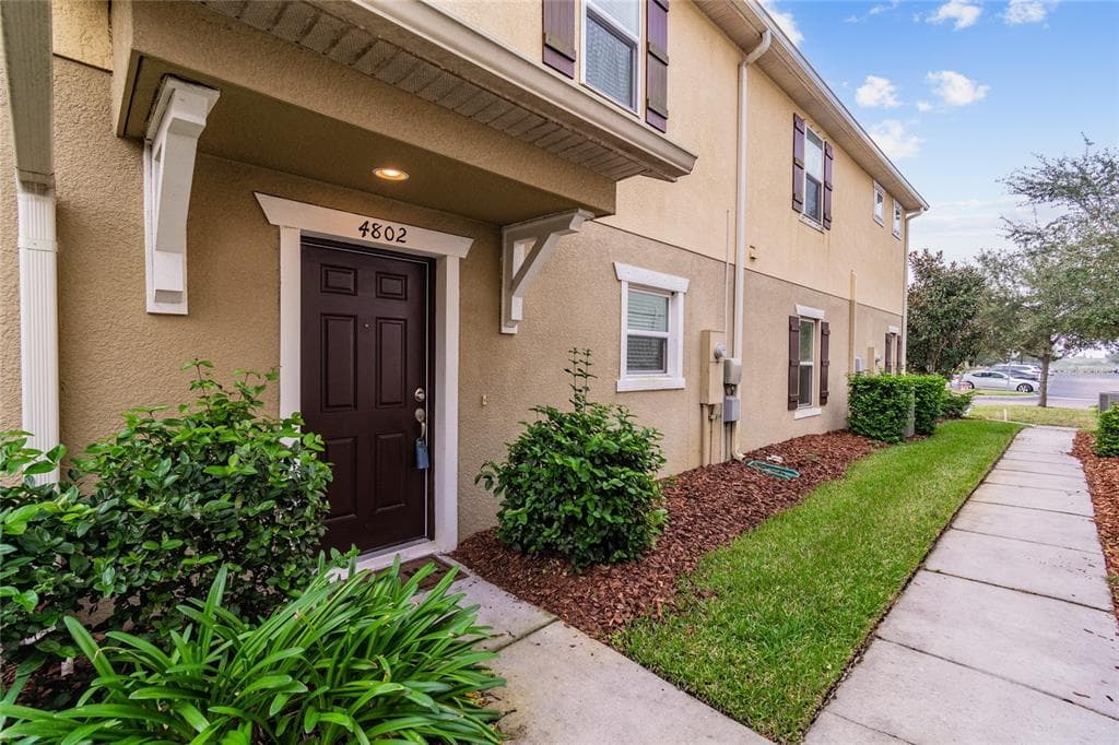 4802 CHATTERTON WAY RIVERVIEW, FL 33578