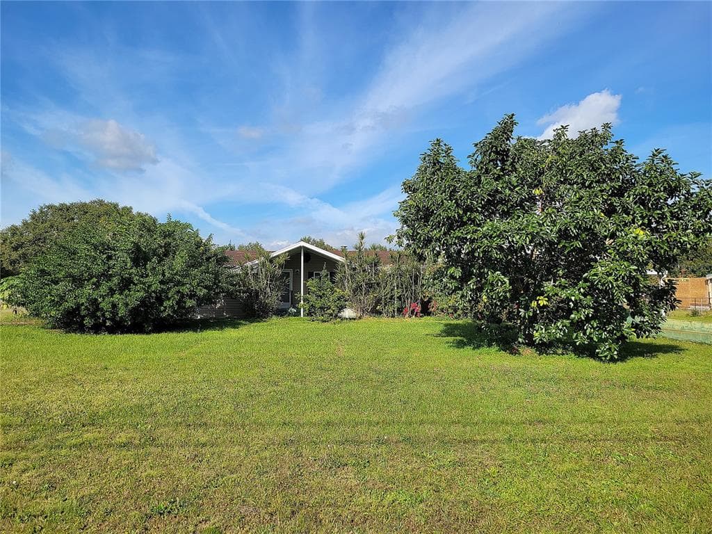 12104 BIG BEND ROAD RIVERVIEW, FL 33579