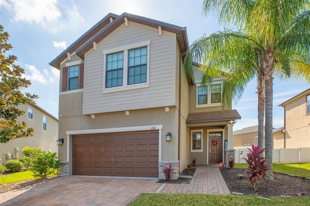 11611 LAKE BOULEVARD NEW PORT RICHEY, FL 34655