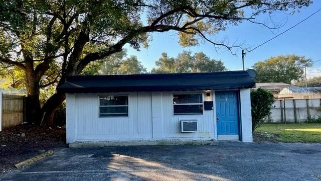 1111 W REYNOLDS STREET UNIT I PLANT CITY, FL 33563