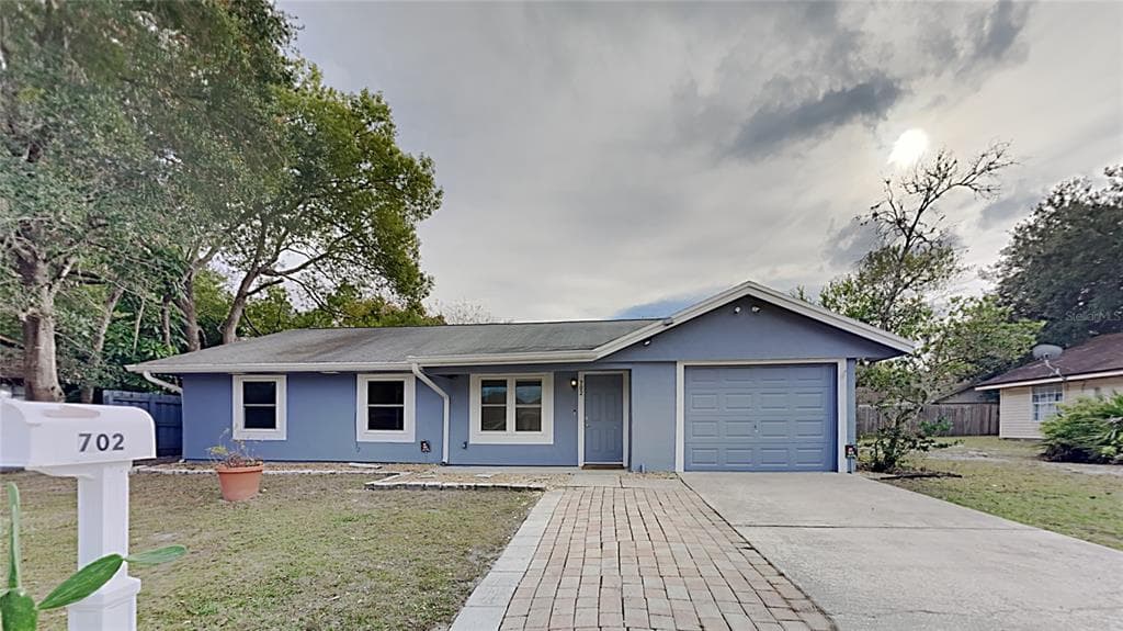 702 CRESTWOOD WAY WINTER SPRINGS, FL 32708