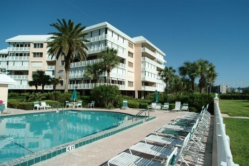 6500 SUNSET WAY UNIT 309 ST PETE BEACH, FL 33706