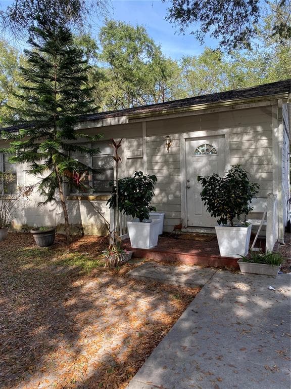 3614 E FERN STREET TAMPA, FL 33610