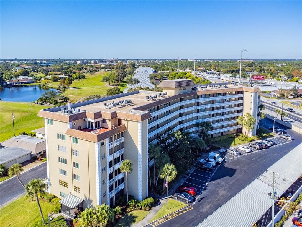 8950 PARK BOULEVARD UNIT 409 SEMINOLE, FL 33777