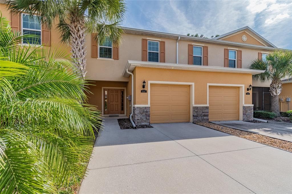 8347 PINE RIVER ROAD TAMPA, FL 33637