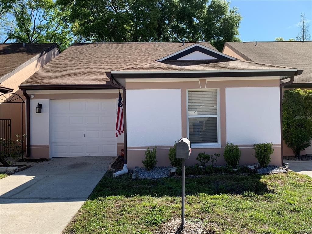 8617 VILLA LARGO DRIVE TAMPA, FL 33614