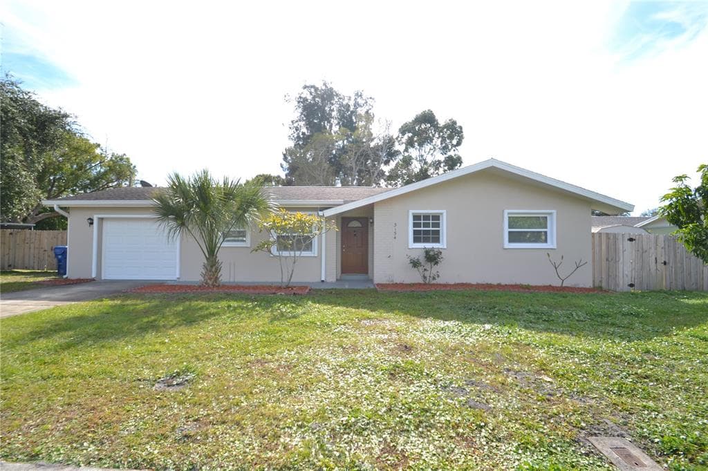 3154 DRYER AVENUE LARGO, FL 33770