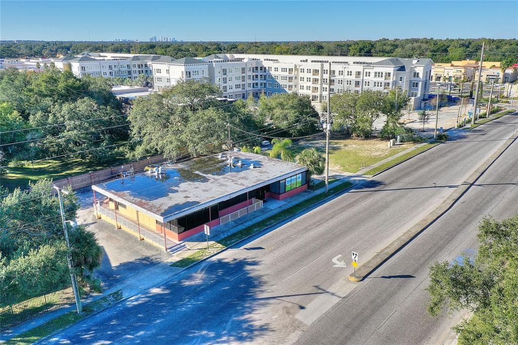 215 BULLARD PARKWAY TEMPLE TERRACE, FL 33617