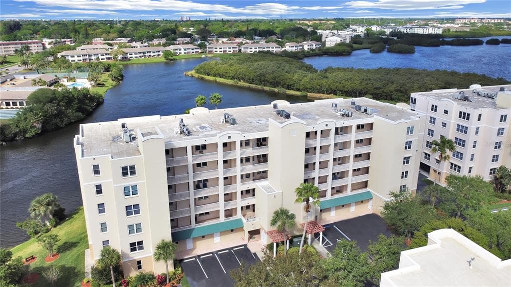 6425 SHORELINE DRIVE UNIT 10404