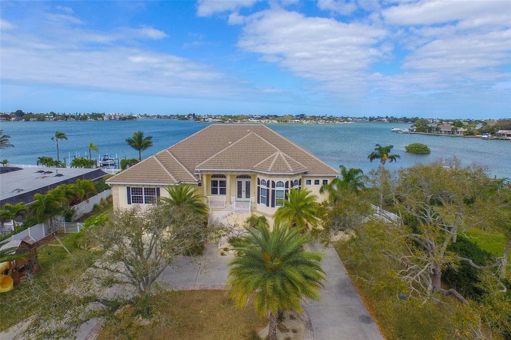 2320 SETON LANE