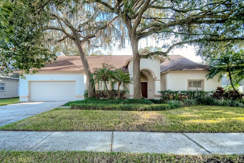 3911 NORTHRIDGE DRIVE VALRICO, FL 33596