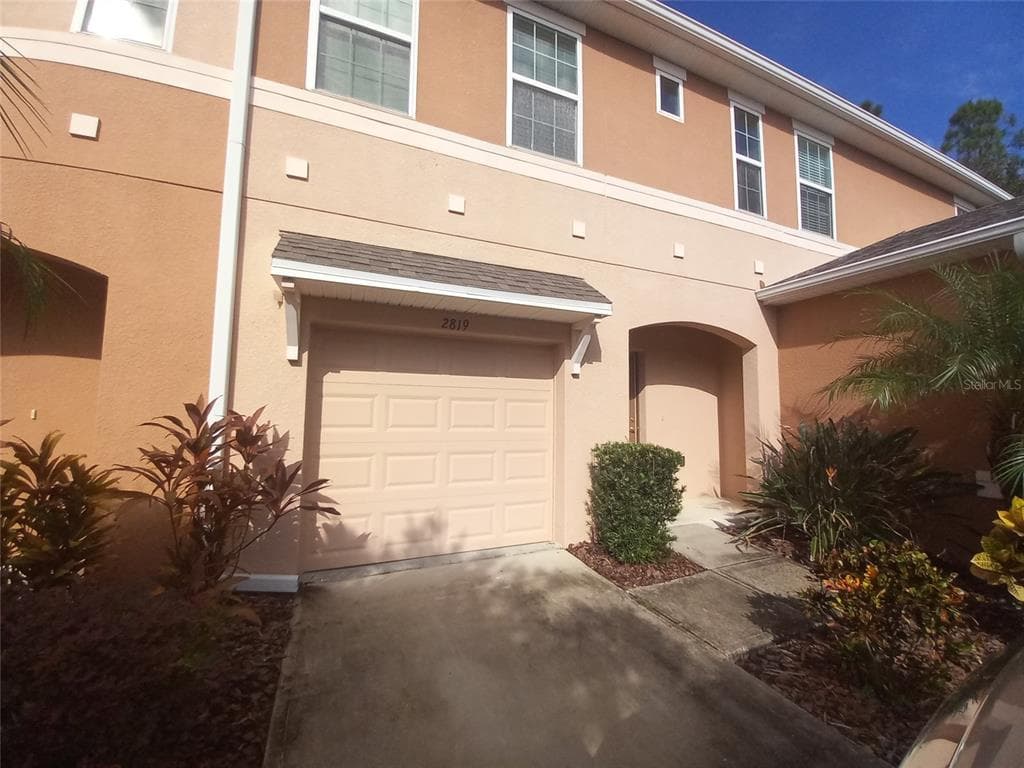 2819 BIRCHCREEK DRIVE WESLEY CHAPEL, FL 33544