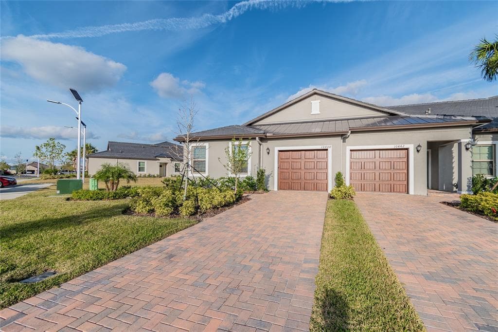 10448 ECHO DOCK LOOP SAN ANTONIO, FL 33576