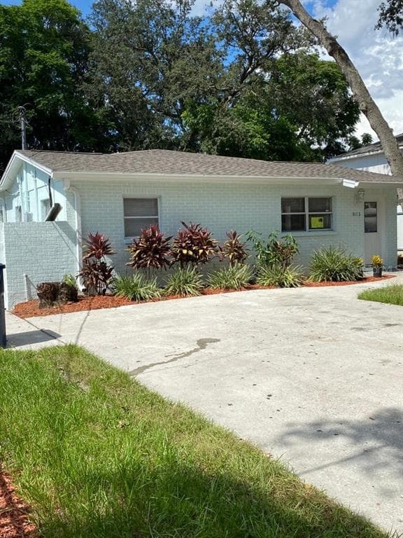 3113 W WILDER AVENUE TAMPA, FL 33614