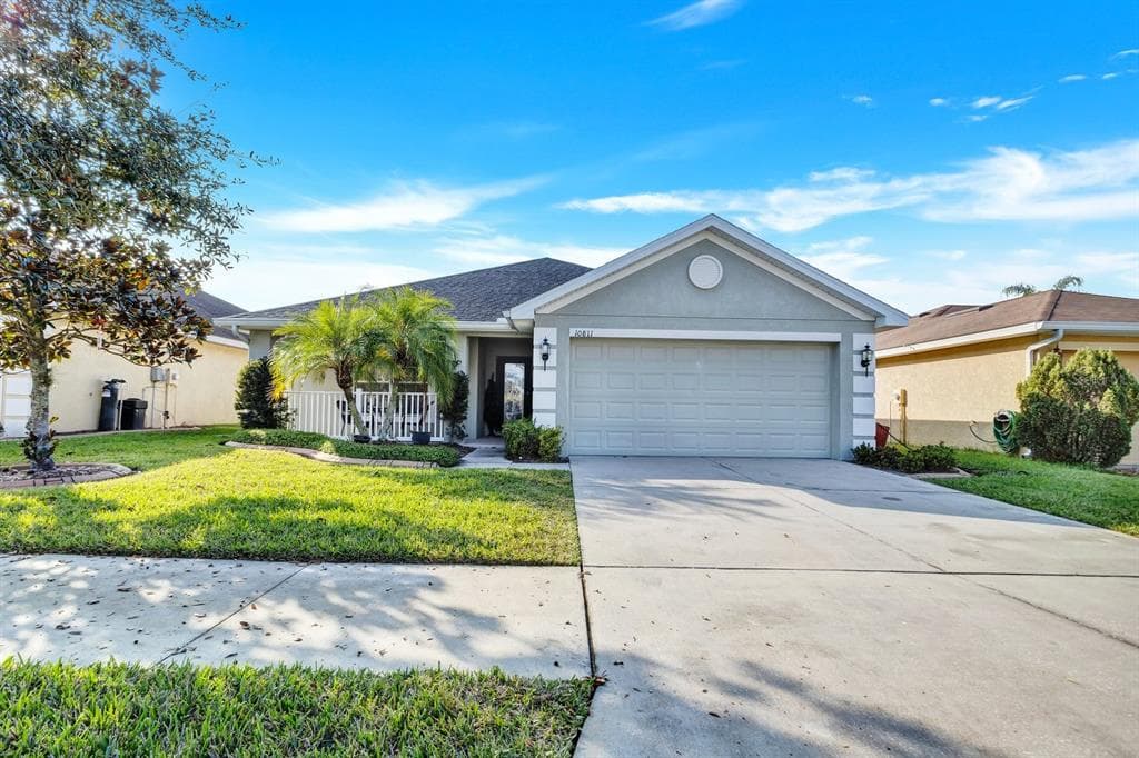 10811 STANDING STONE DRIVE WIMAUMA, FL 33598