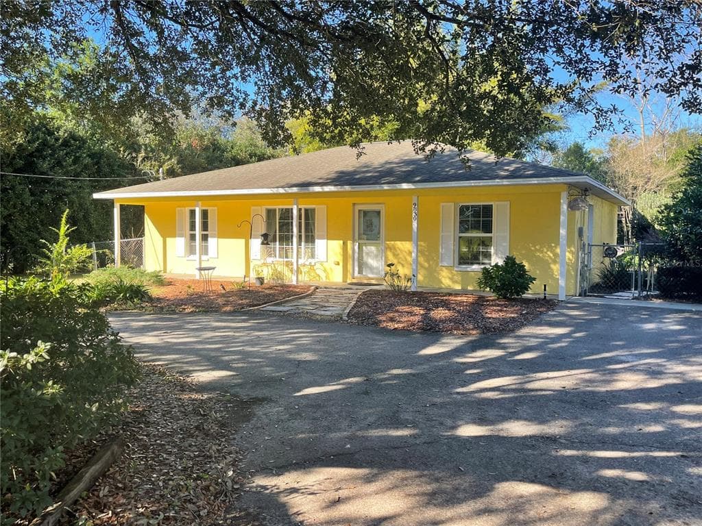 9830 YAWN ROAD DADE CITY, FL 33525