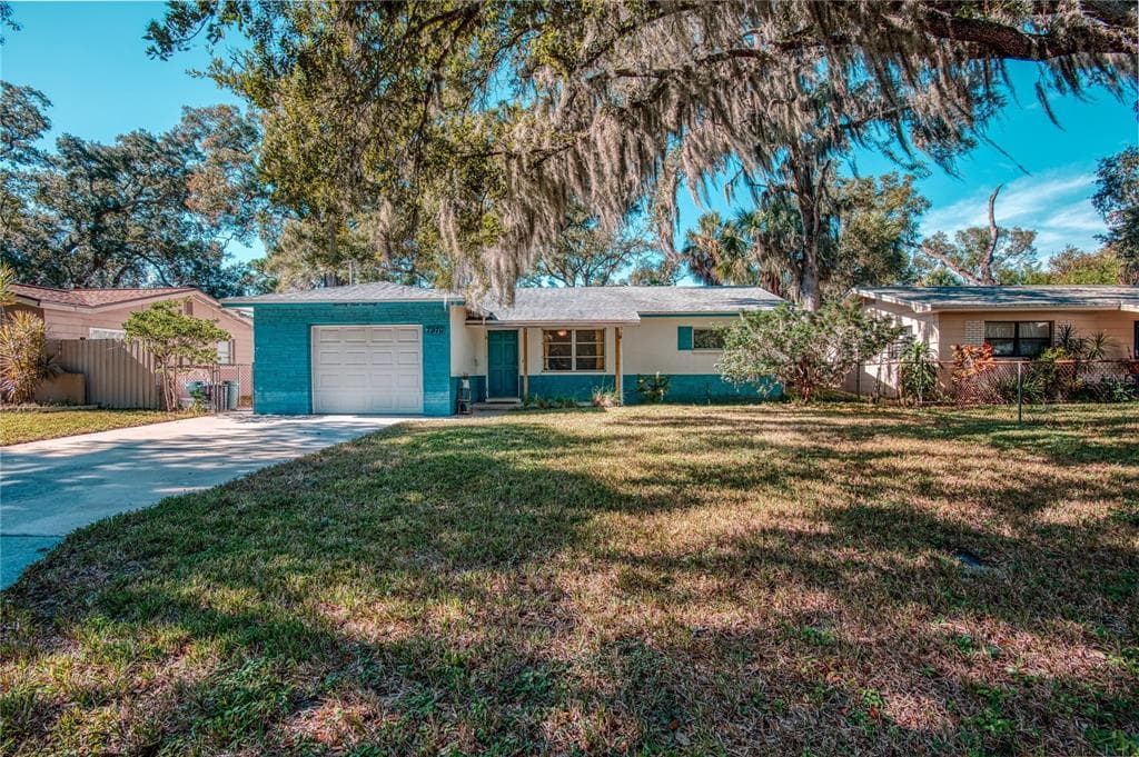 7970 55TH STREET N PINELLAS PARK, FL 33781