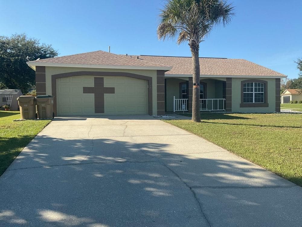 14425 N GREATER HILLS BOULEVARD CLERMONT, FL 34711