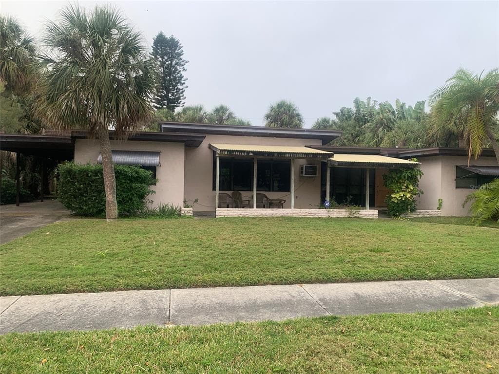 3110 W DEBAZAN AVENUE ST PETE BEACH, FL 33706