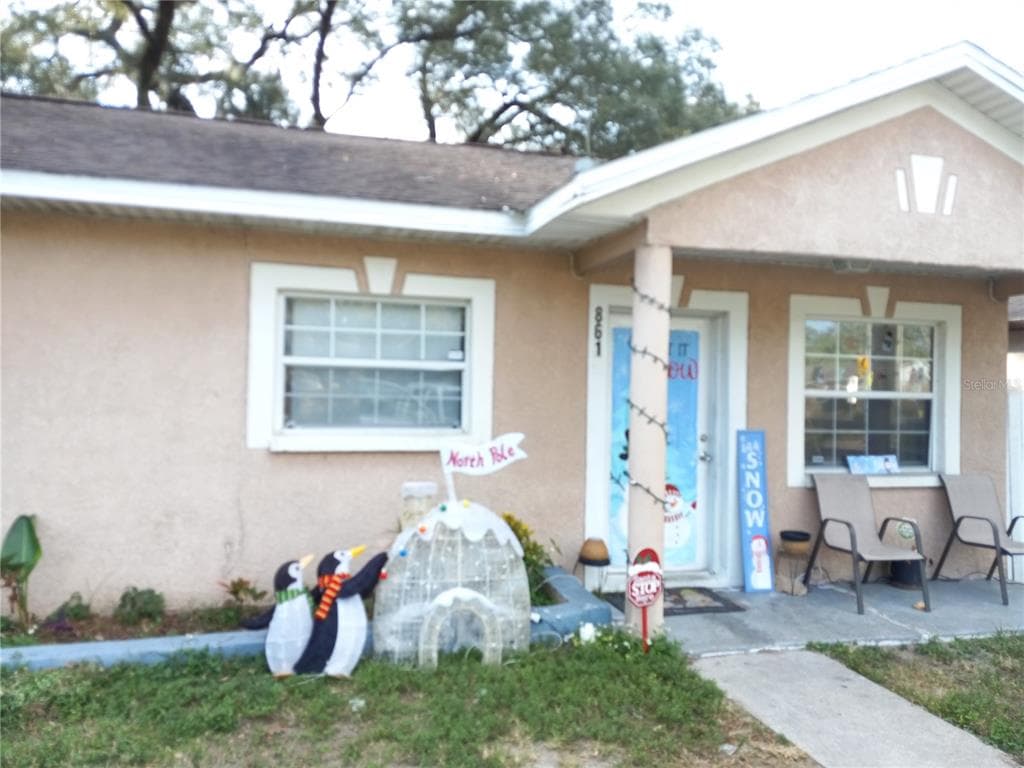8612 N 12TH STREET TAMPA, FL 33604