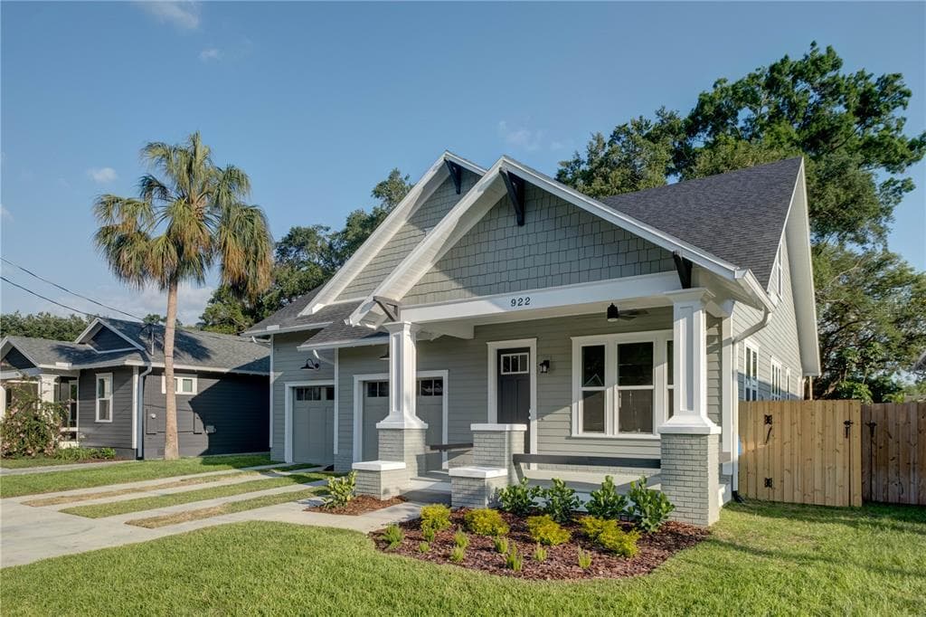 301 W HENRY TAMPA, FL 33604