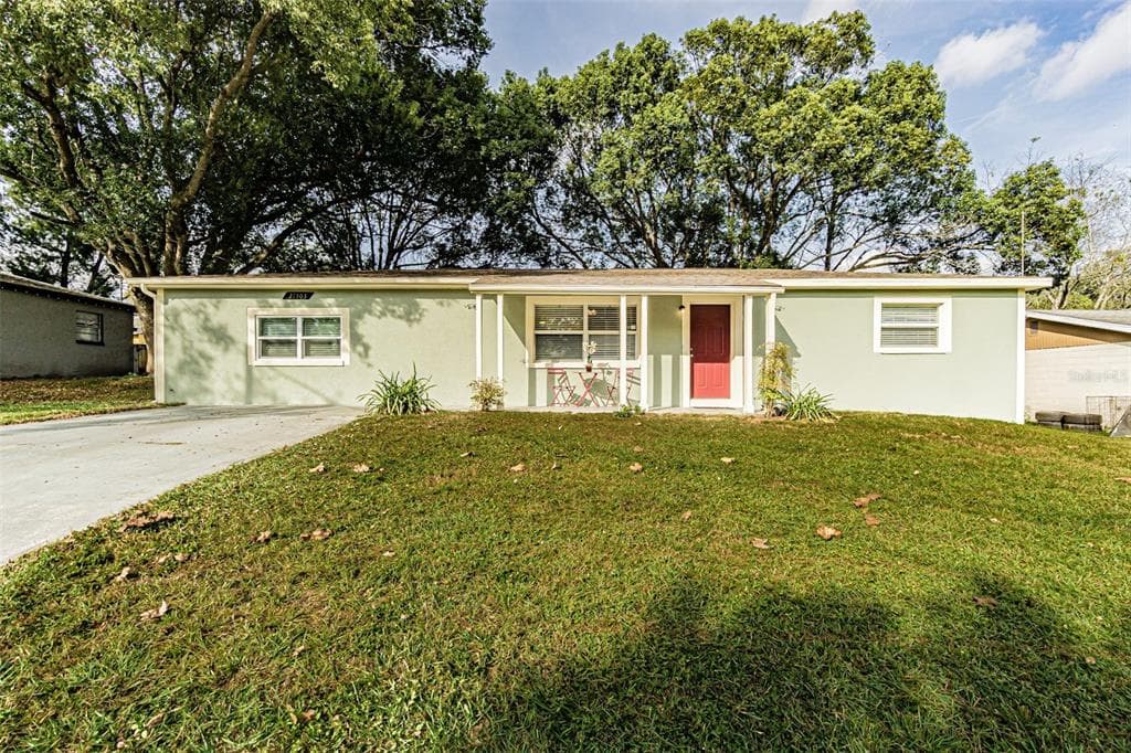 27103 WAKEFIELD DRIVE BROOKSVILLE, FL 34602