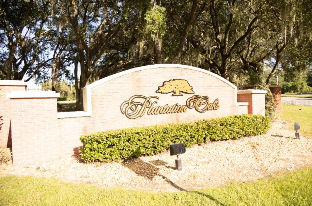 ORIANNA OAKS DRIVE PLANT CITY, FL 33567