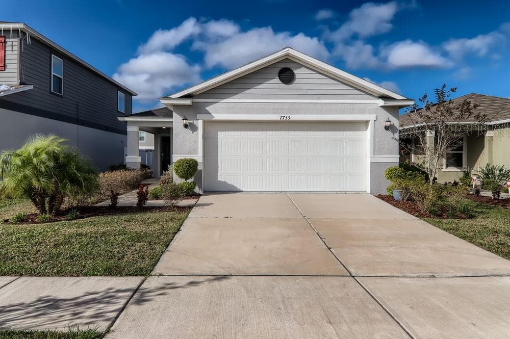 7733 SUNSHINE BRIDGE AVENUE GIBSONTON, FL 33534
