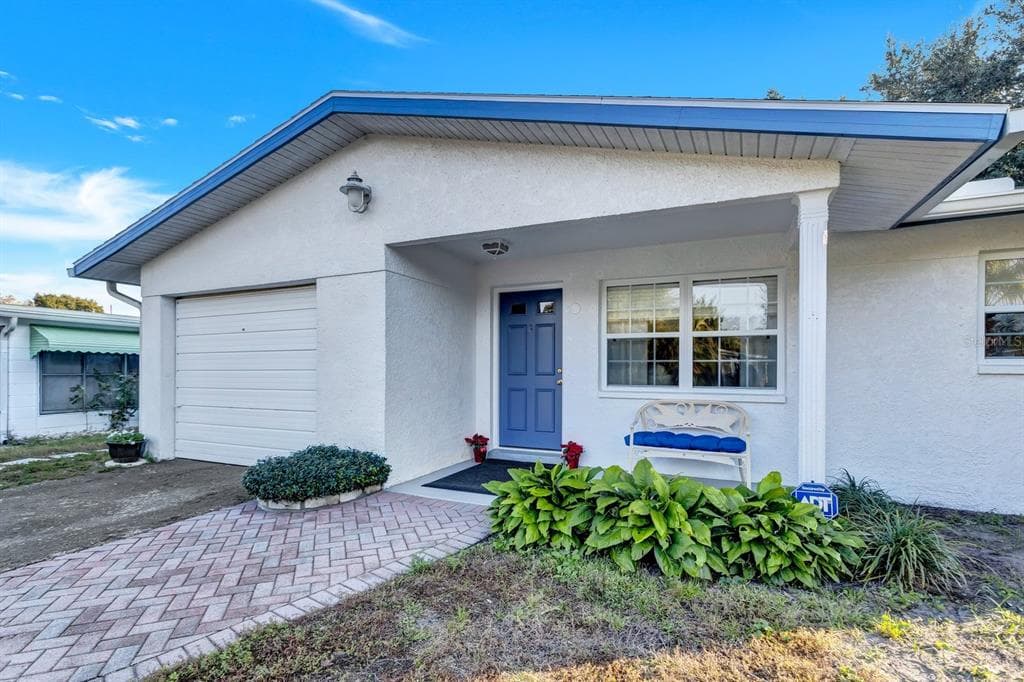 10382 108TH AVENUE LARGO, FL 33773