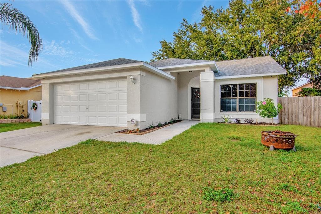 13420 BEECHBERRY DRIVE RIVERVIEW, FL 33579