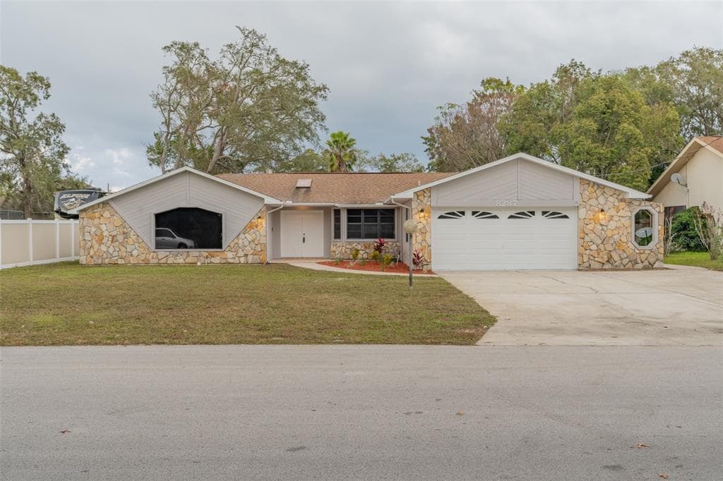 8287 BELMONT ROAD SPRING HILL, FL 34606