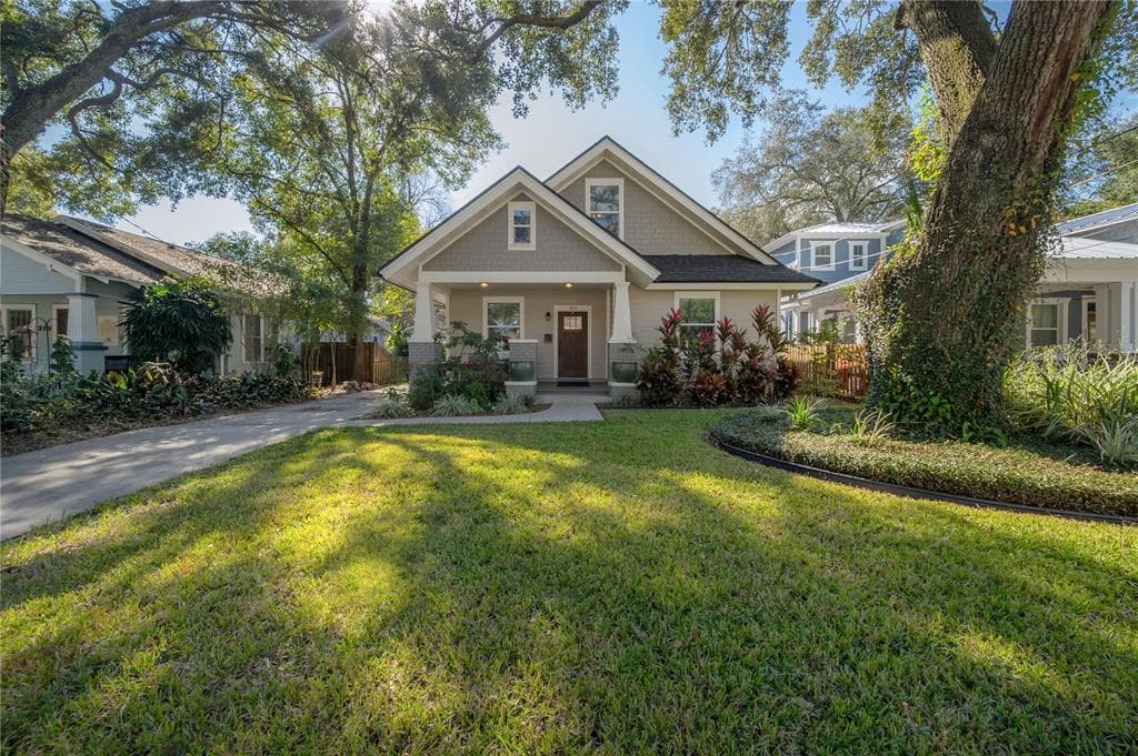312 W CREST AVENUE TAMPA, FL 33603