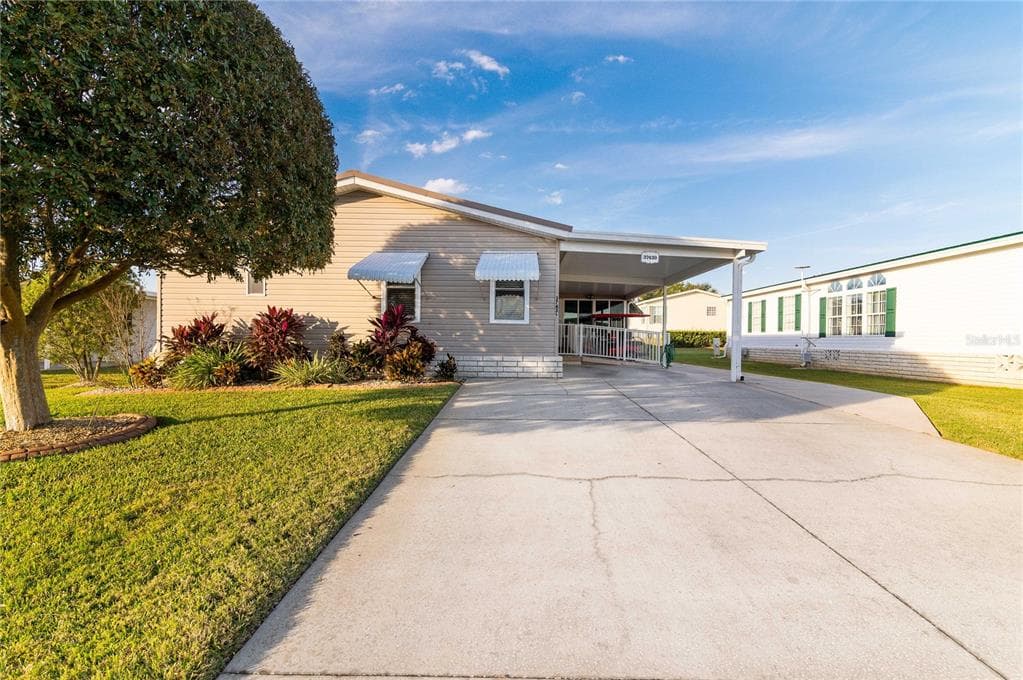 37439 LILLY BEA AVENUE ZEPHYRHILLS, FL 33541