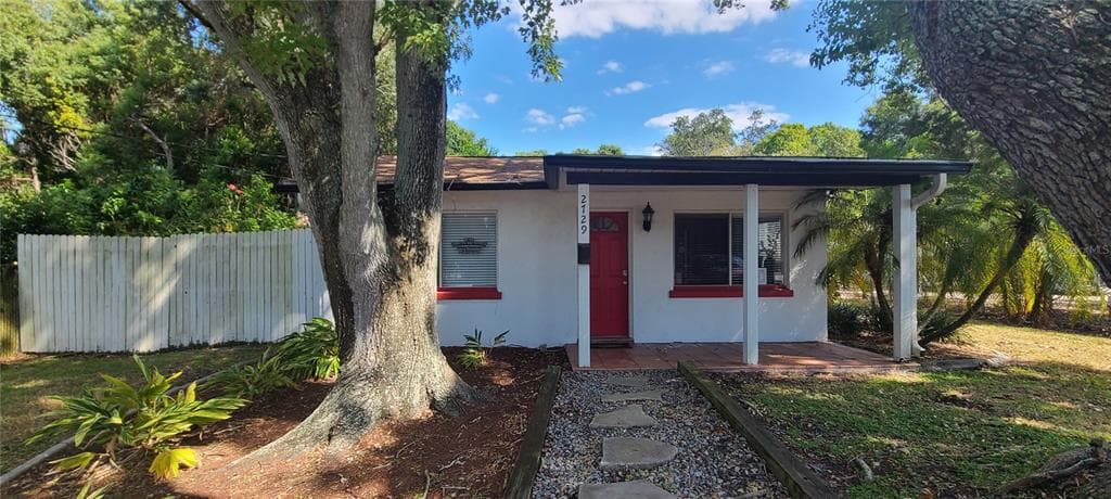 2729 PINE TREE LANE CLEARWATER, FL 33761