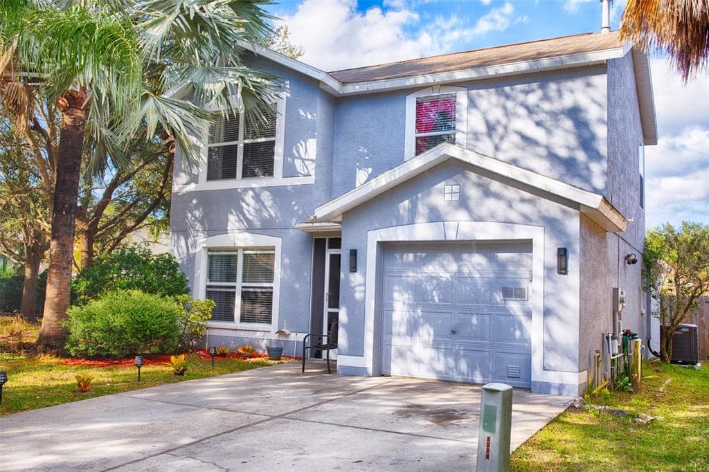 7612 DEVONBRIDGE GARDEN WAY APOLLO BEACH, FL 33572