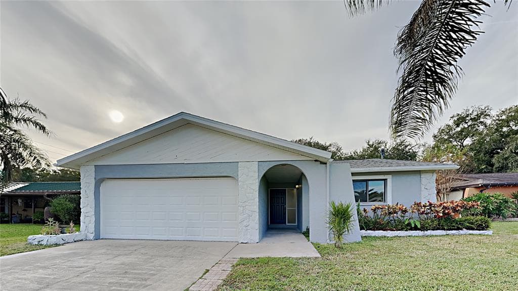 9428 60TH LANE N PINELLAS PARK, FL 33782