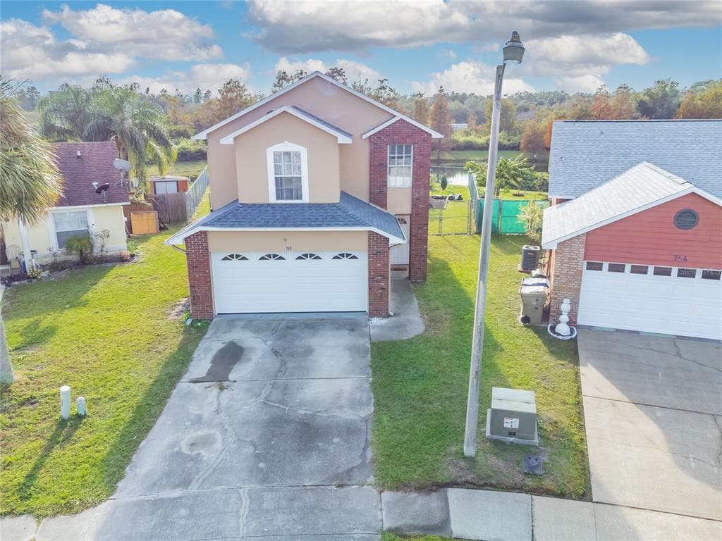 762 COUNTRY WOODS CIRCLE KISSIMMEE, FL 34744