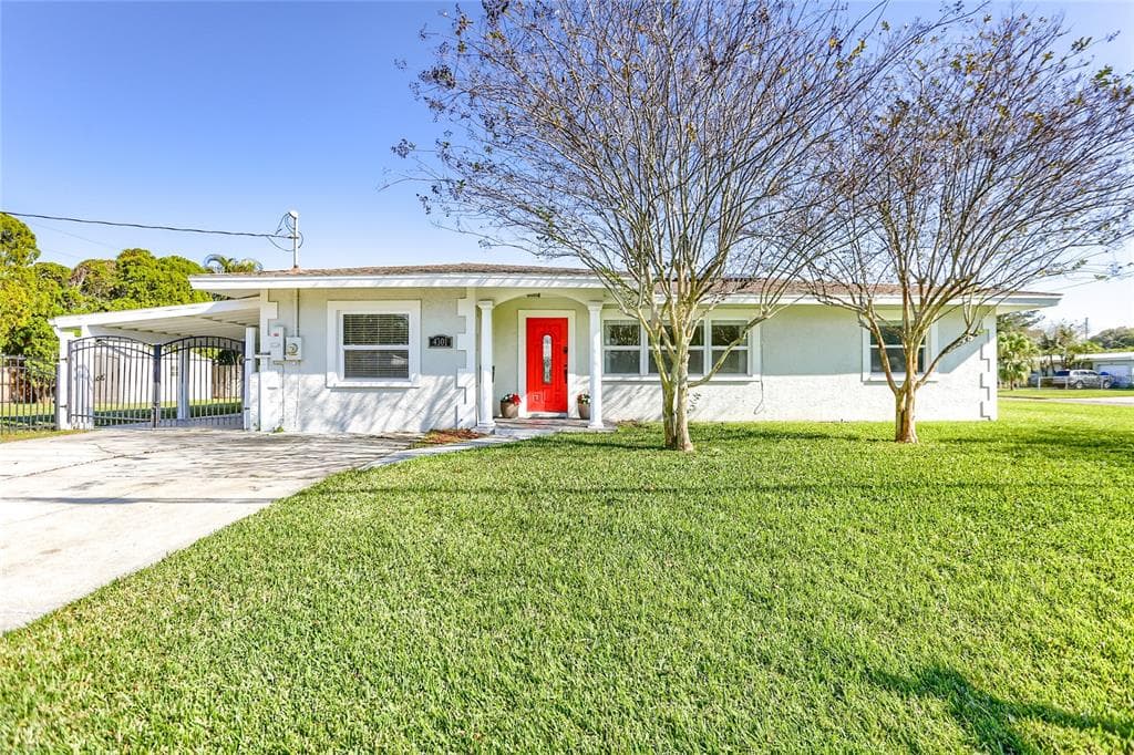 4301 WALNUT STREET NE ST PETERSBURG, FL 33703