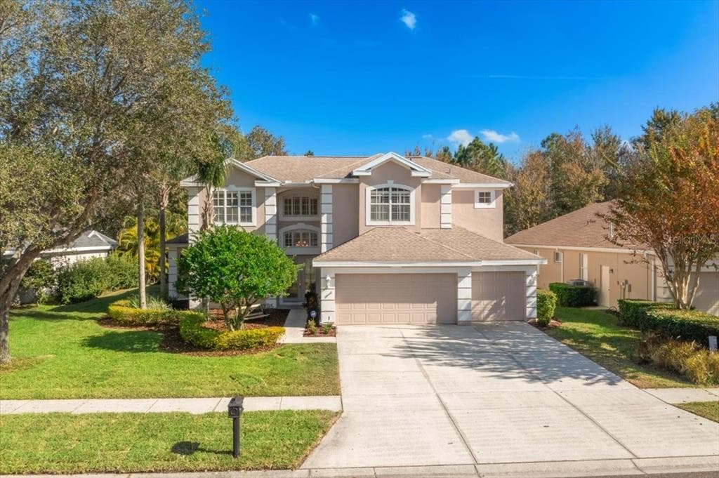 18711 CHAVILLE ROAD LUTZ, FL 33558