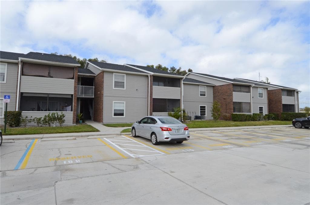 1400 GANDY BOULEVARD N UNIT 207 ST PETERSBURG, FL 33702