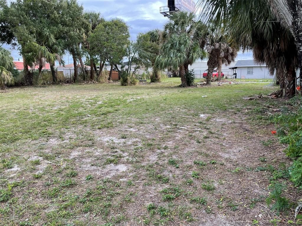 1914 W MAIN STREET TAMPA, FL 33607