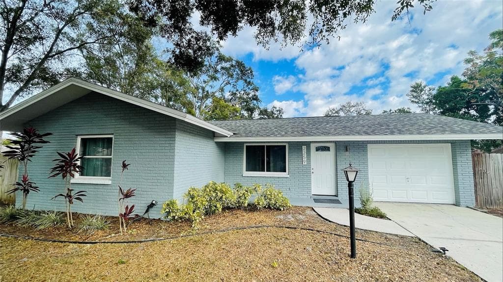2259 LEMON COURT