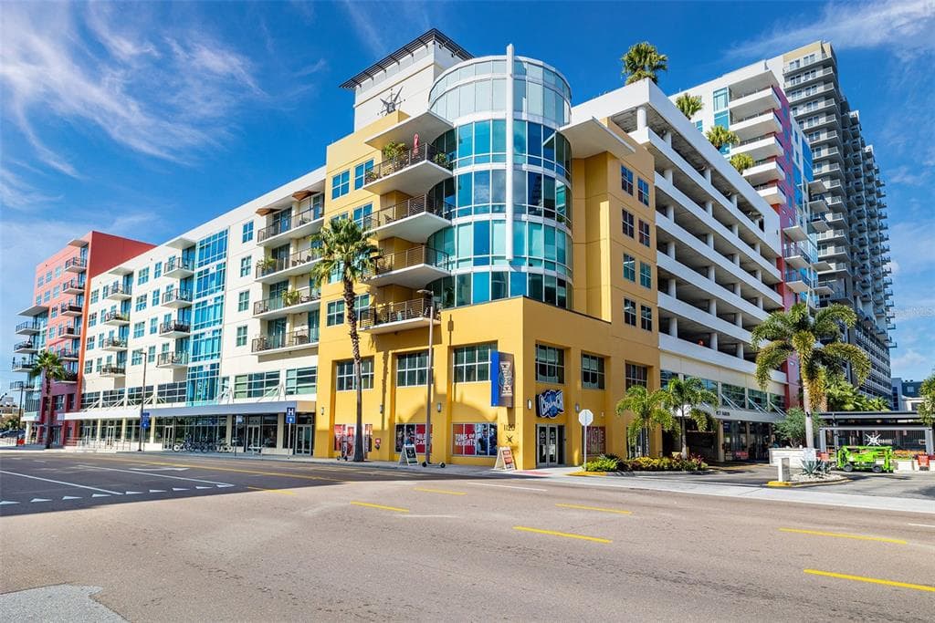 1208 E KENNEDY BOULEVARD UNIT 1225 TAMPA, FL 33602