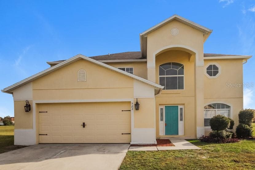 523 BROMLEY COURT KISSIMMEE, FL 34758