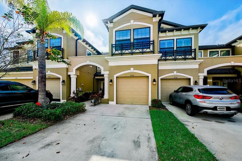 9106 CAROLINA WREN DRIVE TAMPA, FL 33626