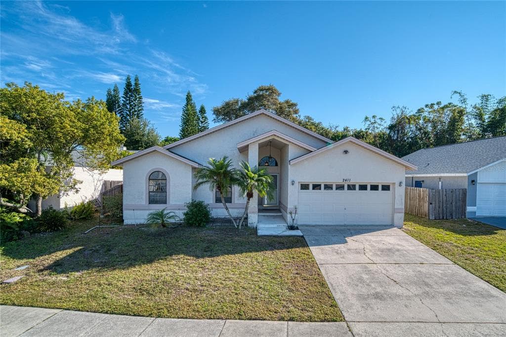 2411 ISLANDER COURT
