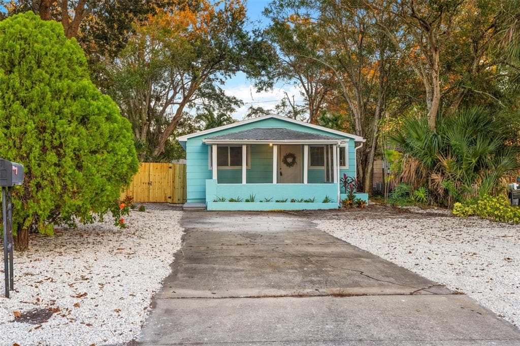 2510 38TH STREET S ST PETERSBURG, FL 33711