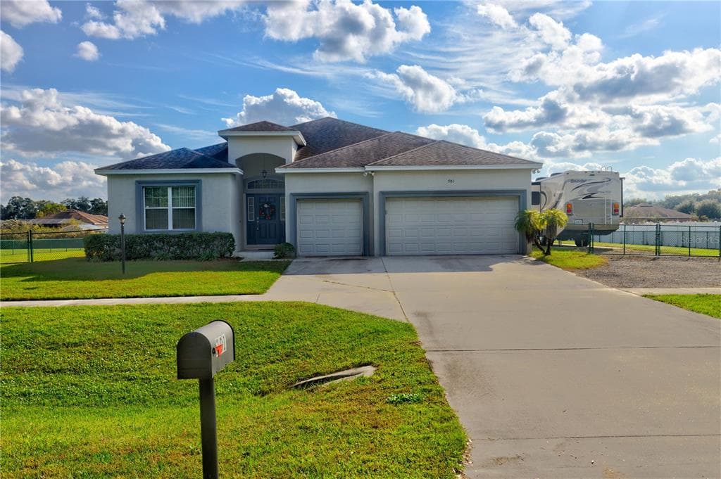 701 KILGORE ROAD PLANT CITY, FL 33567